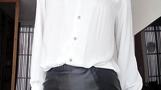 The Shortest Leather