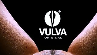 Help me to squirt and sniff my hot horny pussy