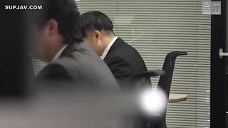 (rm) My Wife Became A Nude Model In Front Of My Boss