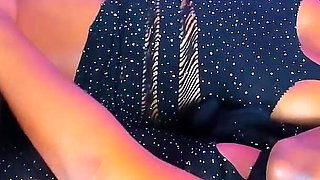 Tongue Deep in My Pussy While I Suck Her Big Clit - Contrast