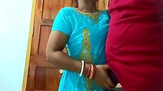 Naina Bhabhi Hot Blowjob and Hardcore Sex with Boyfriend in HD
