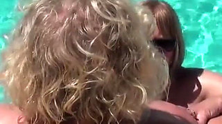 Sexy lez matures lost in France