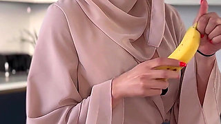 Hungry Muslim Girl Breaks Her Fast with BBC