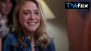 Jenna Von Oy Booty, Mounds Gig in Dying To Belong