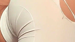 Creamy Pussy Fuck! Gym Sex! Ripped Leggings Fuck Doggystyle