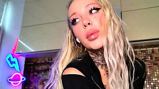 Big boobs milf masturbates with her dildo
