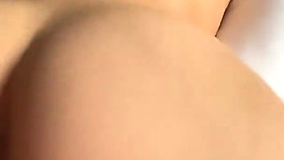 18-year-old Girlfriend Woke up After a Party