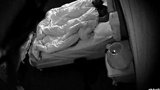 Hot amateur hidden cam