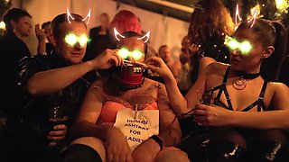 Bisexual guys and MILF kinky porn