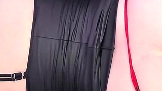 Big Anal Dildo Fucking for Sexy MILF Lisa Essex