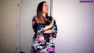 Hot chunky mom adult scene