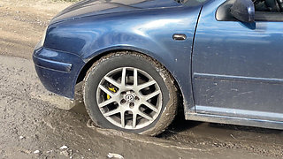 Car Stuck in Mud: Desperate Masturbation, Sloppy Blowjob & Public Facial Cumshot