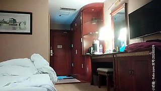 Amateur couple hidden cam