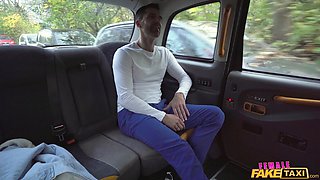 Zuzu Sweet's Wild Flirt in Steamy Taxi