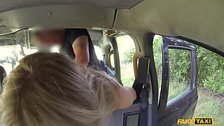 Naughty harlot Lindsey Cruz exciting sex video