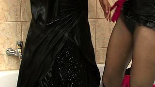 Fetish brunette lesbian licks and fingers sweet pussy