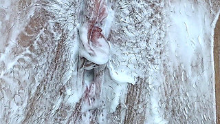 Shaving a Pussy with a Trimmer and a Razor! Closeup!