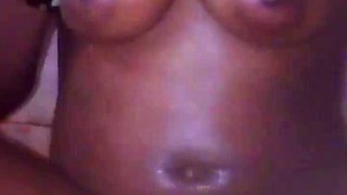 Babe Fingering Wet Pussy and Orgasm - Closeup Solo