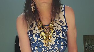 Buxomy Sissy Nutting