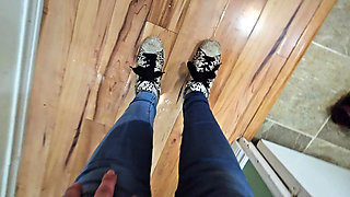 Wetting My Jeans Makes Me Squirt