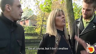 Hawt Aged Doxy Lisa Having A Hardcore 3some And Double Penetration