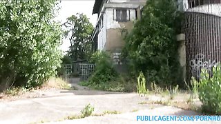 Camcorder movie with beauteous fiancée from Public Agent