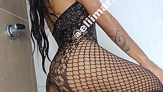 You'd accompany me to shower