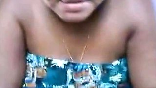 Black African Webcam Girl Nirina from Sambava, Madagascar