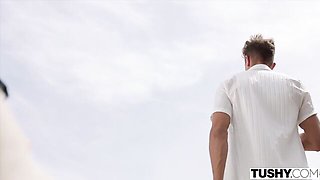 Tushy - gape trailer