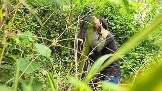 Malayali Couple Hot Outdoor Sex in Forest, Wild Forest Outdoor Sex of Malayali Couple
