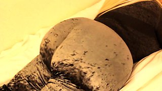 Blonde solo jerking off