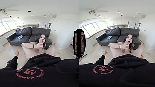 Car kissing lether