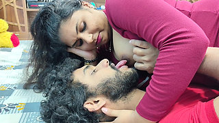 Mallu hot girl in modern dress seduce her boy friend and hot romance with boobs suck