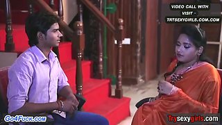 Indian Hottie Bhabhi Romance With Her Ex-Boyfriend