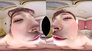 Amateur POV Allure Shines in Intimate Virtual Heat
