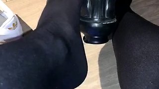 Amateur Foot Fetish Girlfriend Sucks and gives a Footjob