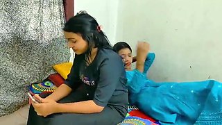 Greatest Threeway fuck-a-thon 2026:- Rajesh screwed his sis-in-law and wifey on the same sofa, liked 3some bang-out together